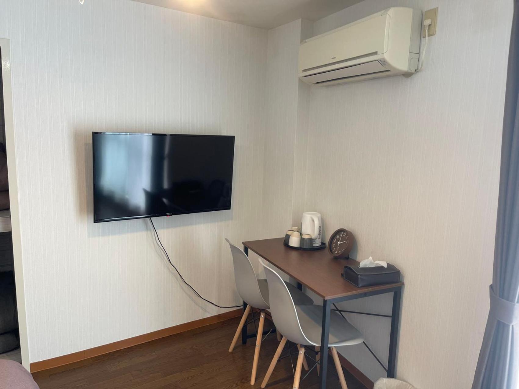 Okaeri築地町 Apartment Takamatsu Bagian luar foto